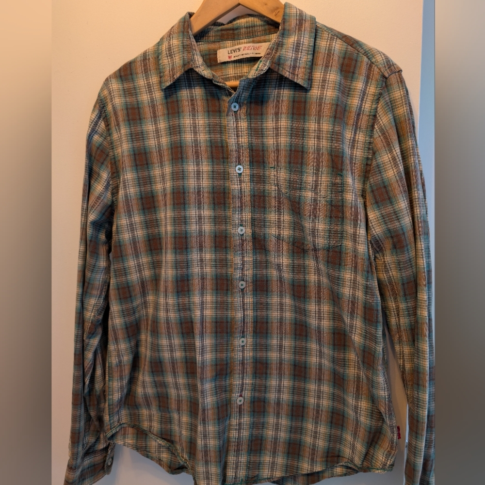 Levi's Red Tab‎ Green/Tan Plaid Button-Down Medium